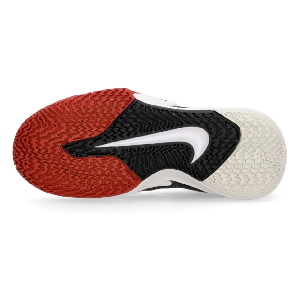 Precision VII Low Sneaker Black/White/Red