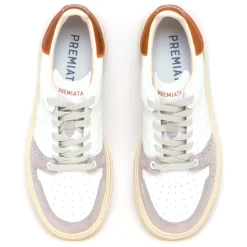 Quinn Sneaker