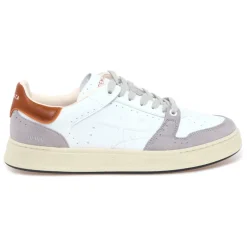 Quinn Sneaker