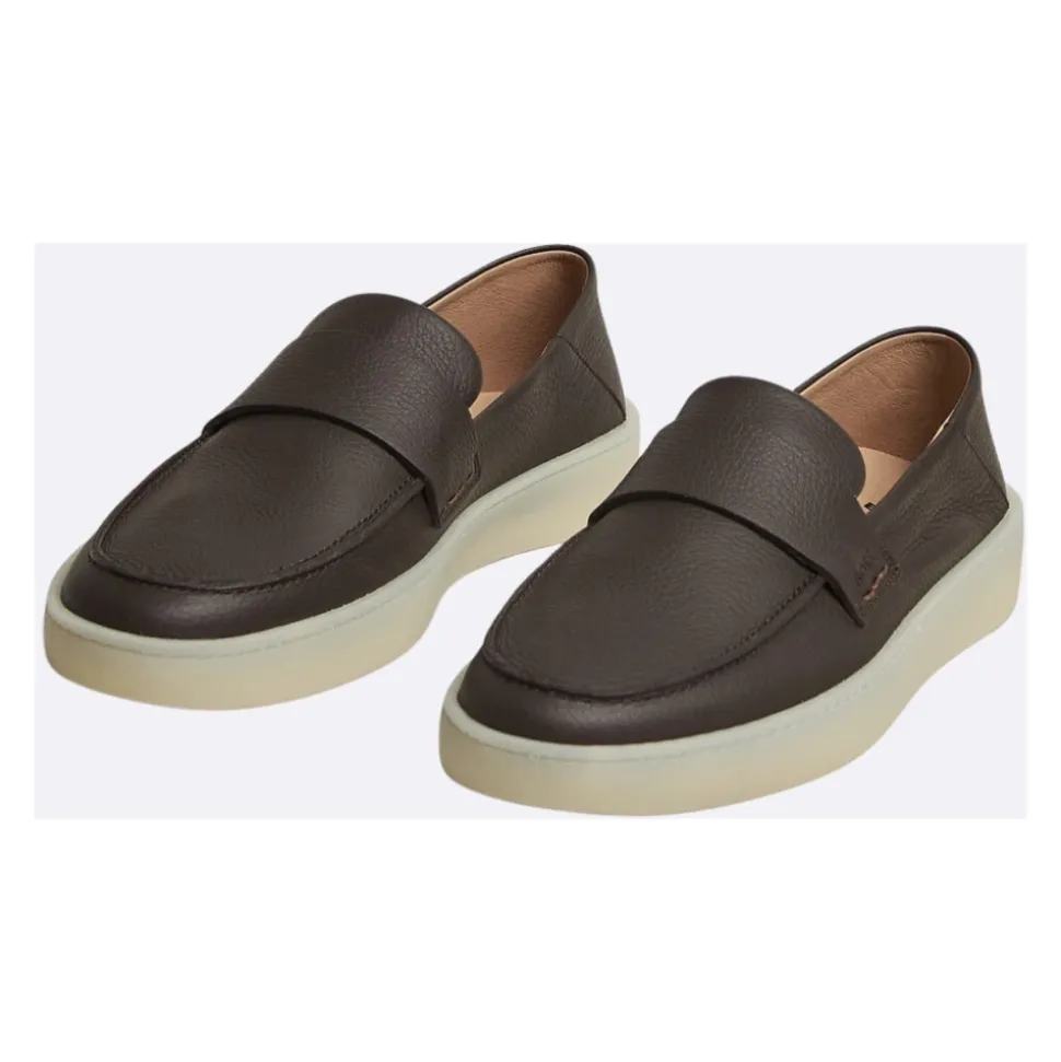 Randal Moccasin