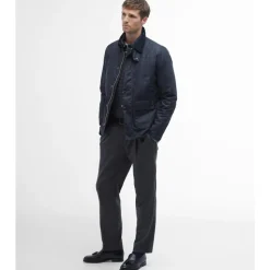 Reelin Jacket
