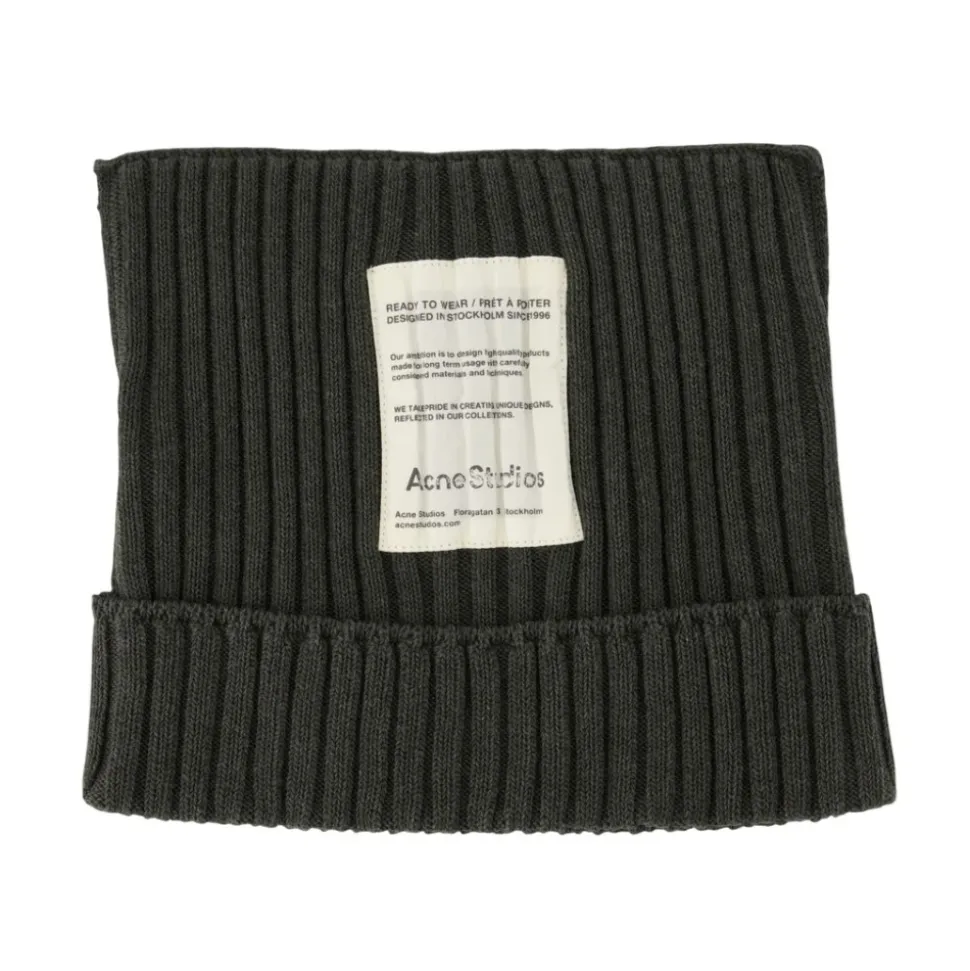 Ribbed Square Beanie