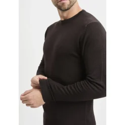 Round-neck Knit