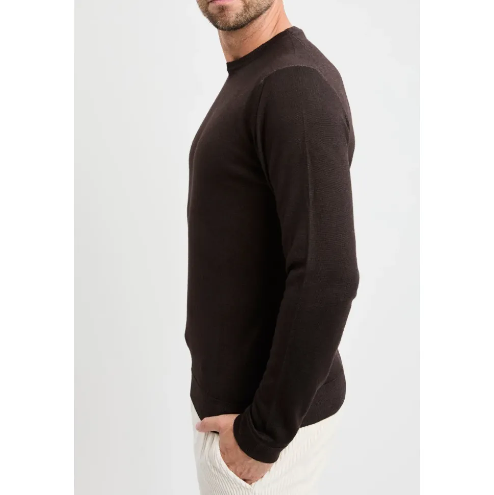 Round-neck Knit