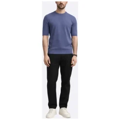 Round-neck Knitwear