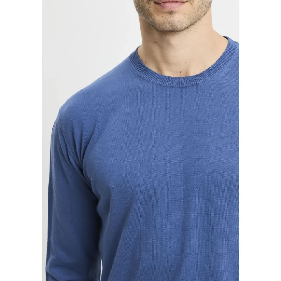 Round-neck Long-sleeve Knit