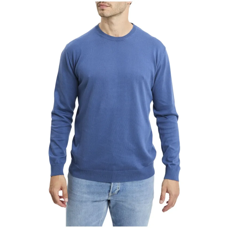 Round-neck Long-sleeve Knit