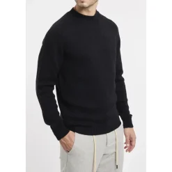 Round-neck Merino Knit