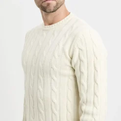 Round-neck Sweater
