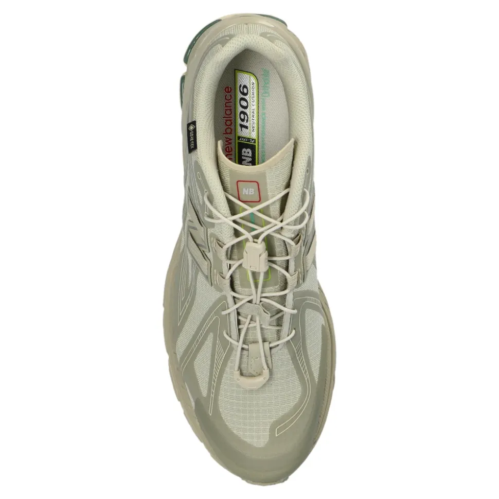 1906R Sports Shoes