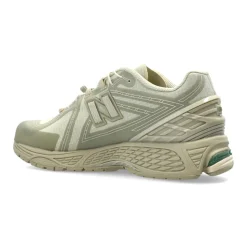 1906R Sports Shoes