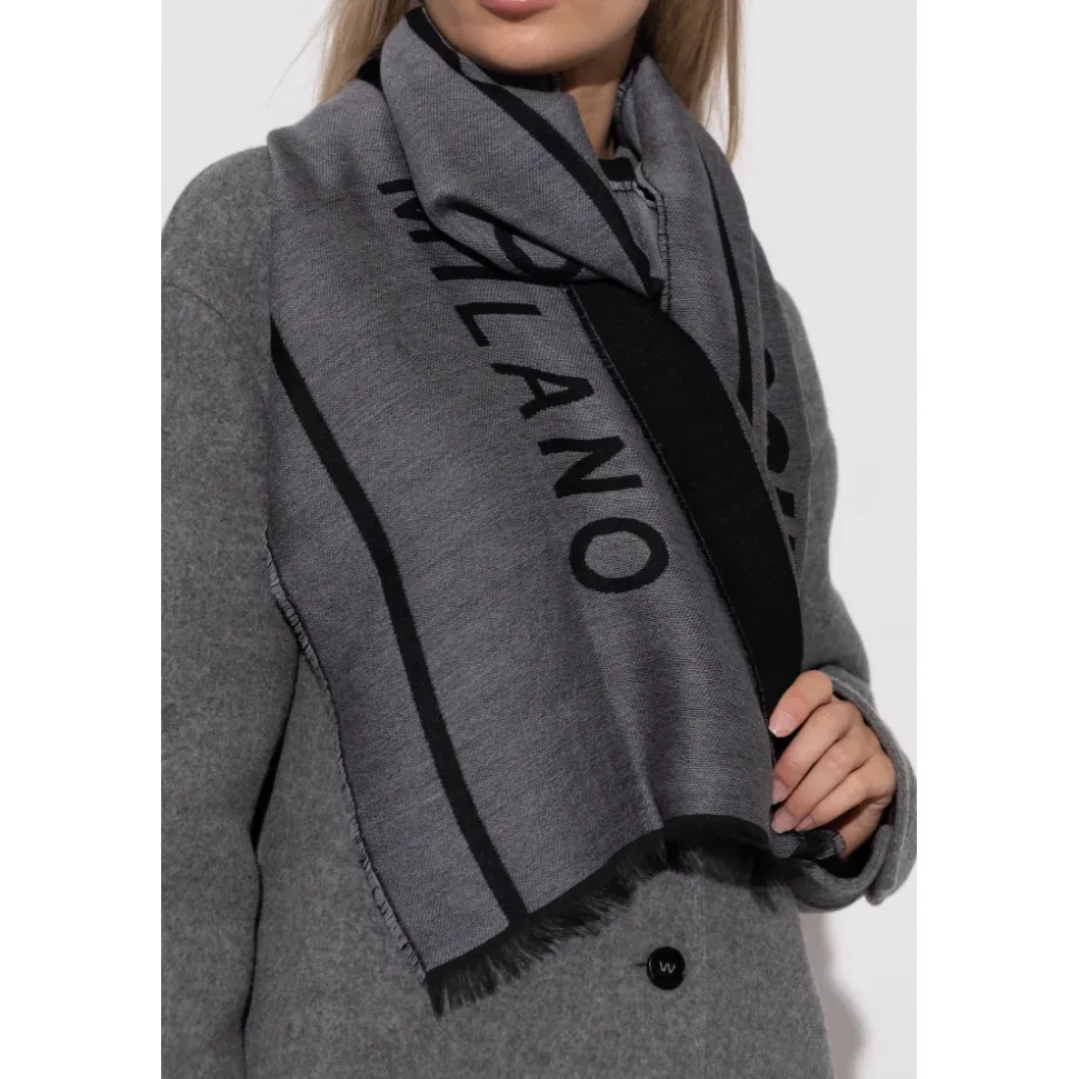 Scarf with logo