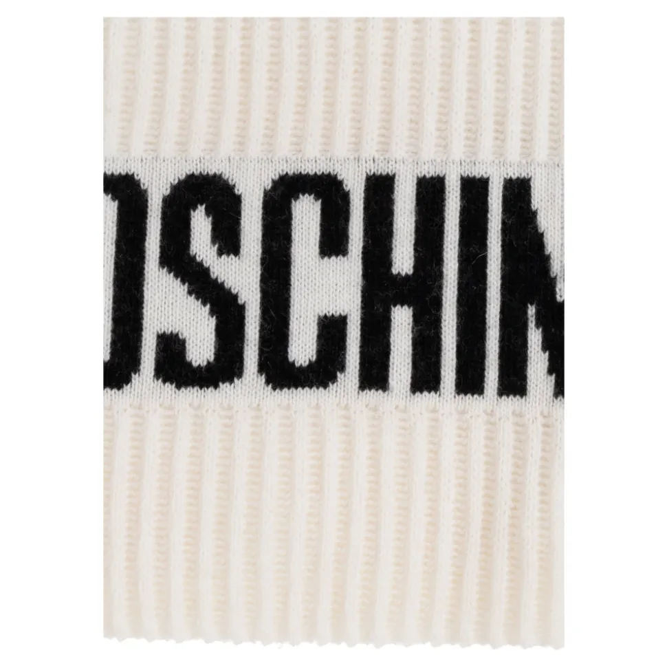 Scarf with logo
