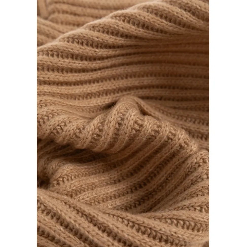 Scarf with logo