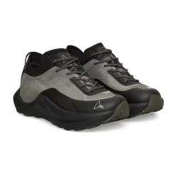 Sella Sneakers