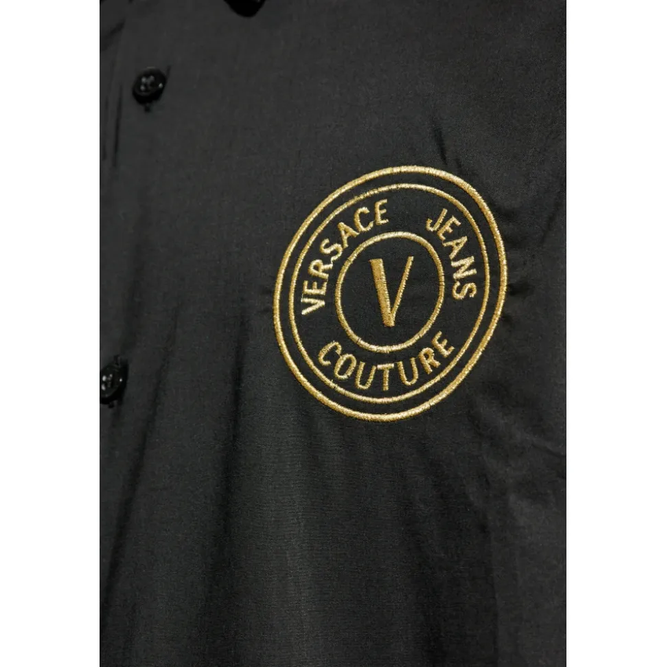 Shirt with embroidered logo
