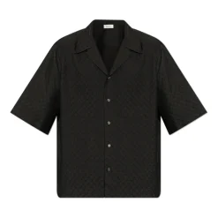 Shirt with pocket
