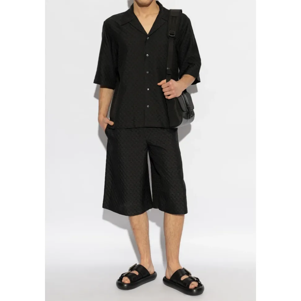 Shirt with pocket
