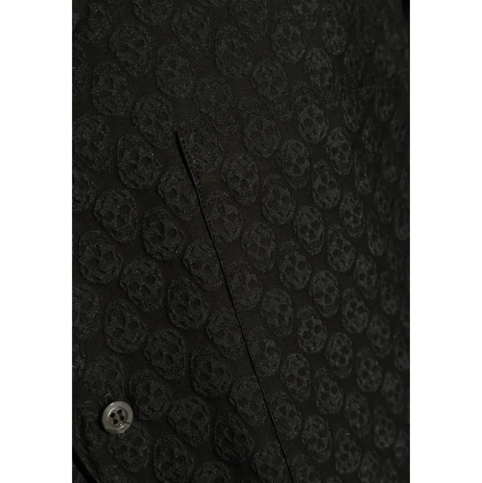 Shirt with pocket