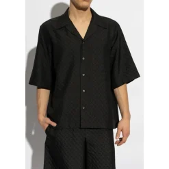 Shirt with pocket