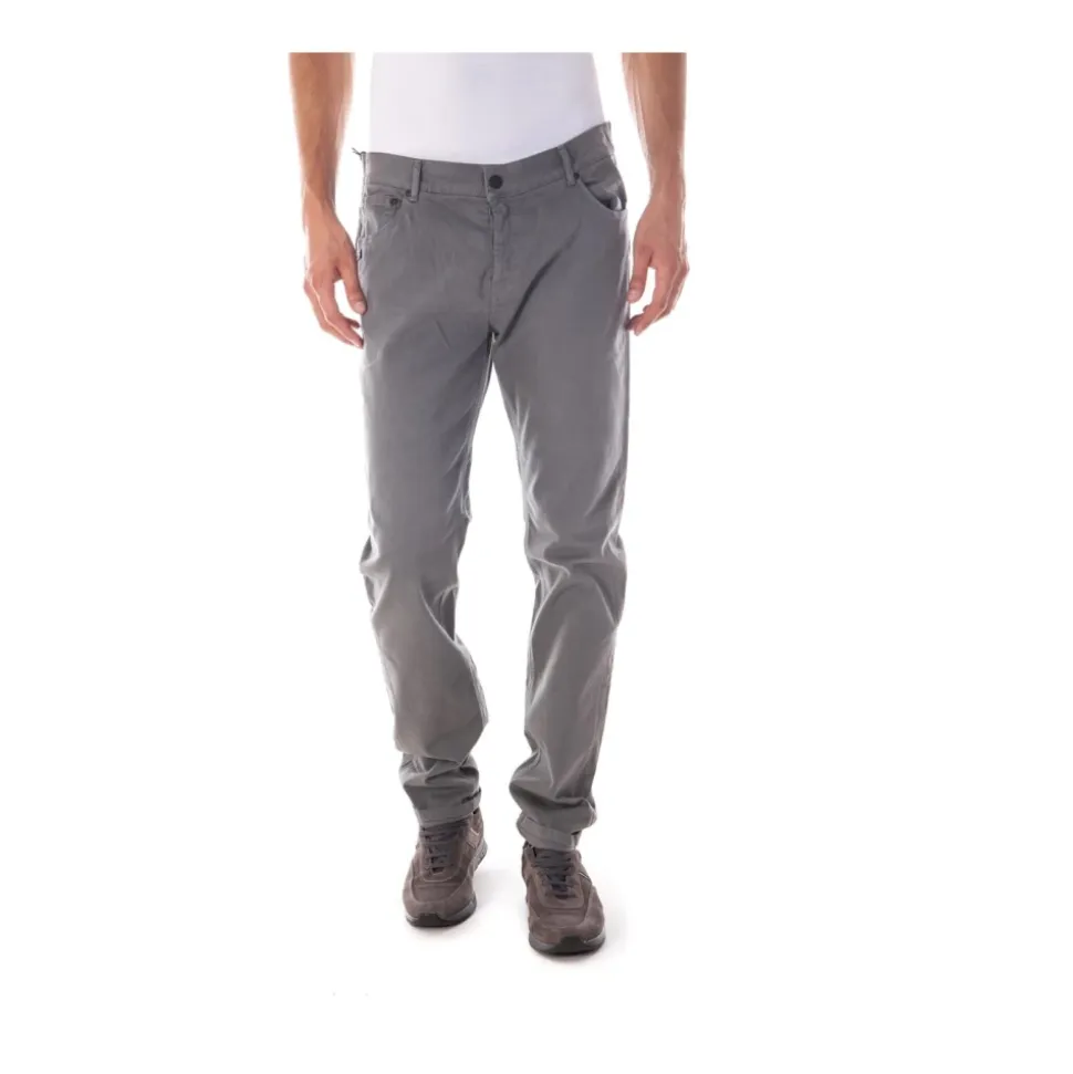 Slim-fit Jeans