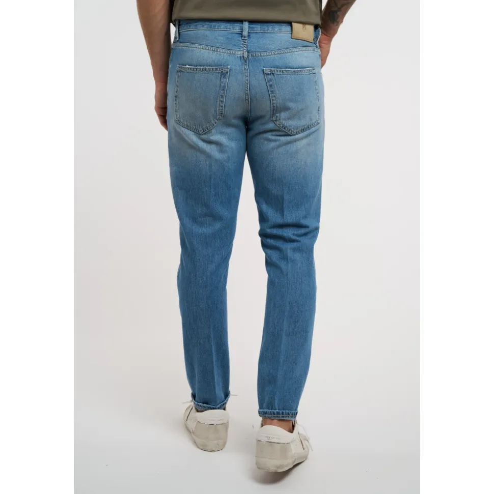 Slim-fit Jeans
