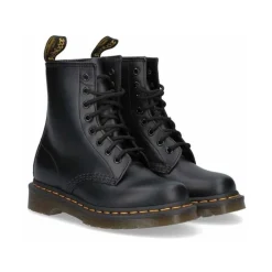1460 Smooth Leather Lace Up Boots