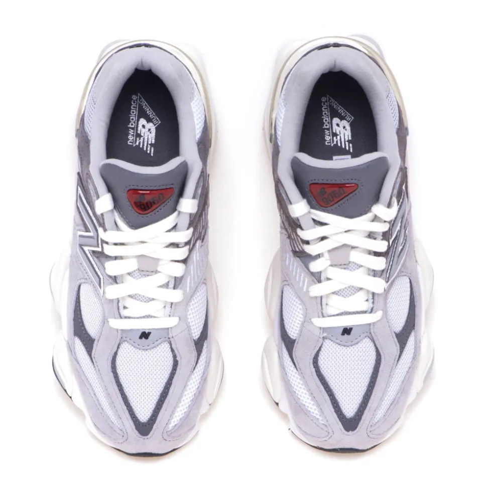 9060 Sneaker