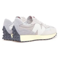 327 Sneaker