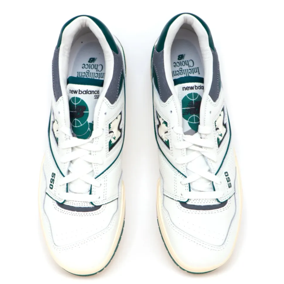 550 Sneakers