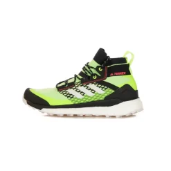 Sporty Low Sneakers