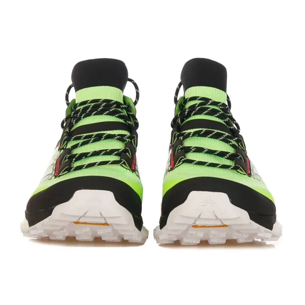 Sporty Low Sneakers