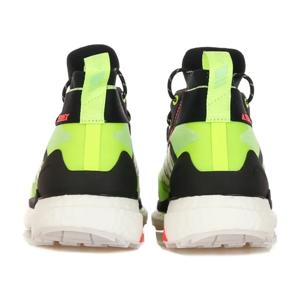 Sporty Low Sneakers
