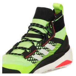 Sporty Low Sneakers