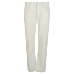 Standard Jeans