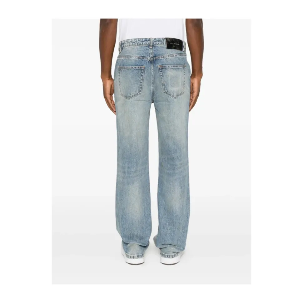 Straight Jeans