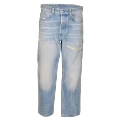 Straight Jeans