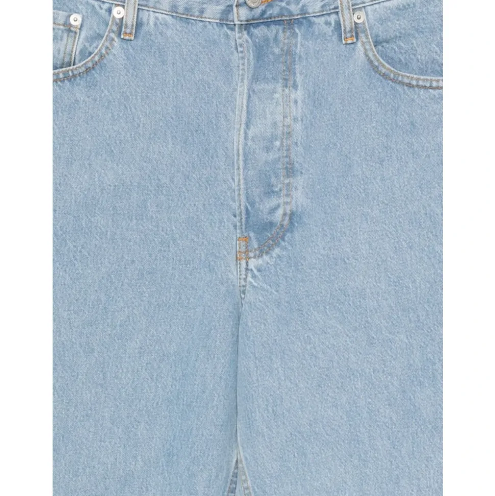 Straight Jeans