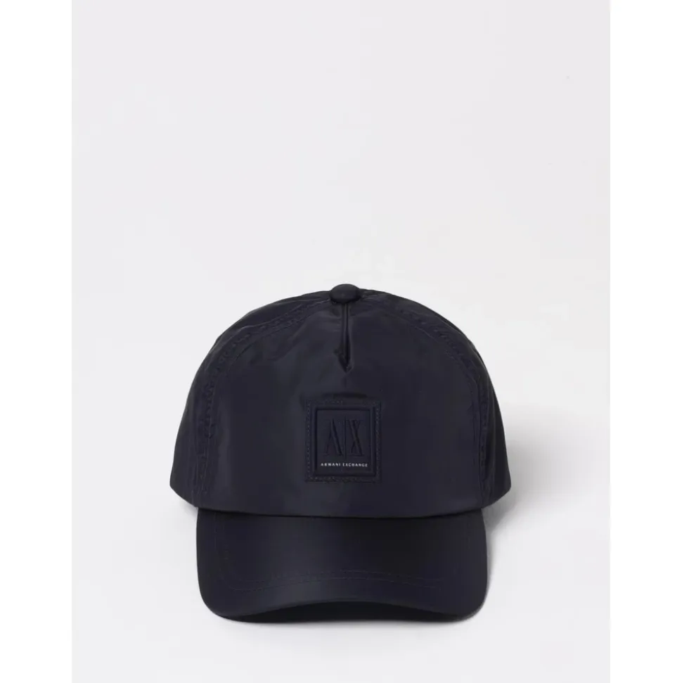 Structured Baseball Cap for Everyday Wear