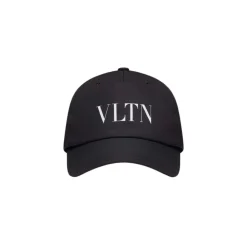 Stylish Hat for Fashionable Look