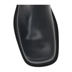 Stylish Leather Ankle Boots with Rubber Sole