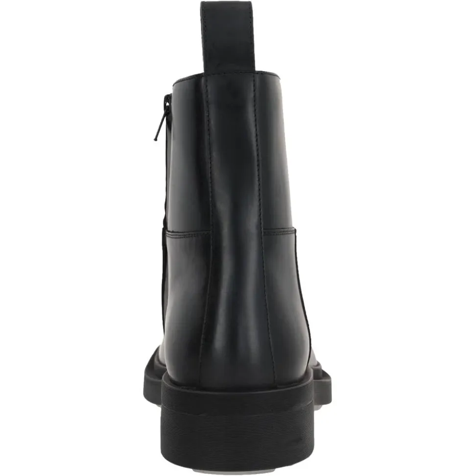 Stylish Leather Ankle Boots with Rubber Sole