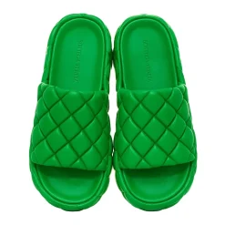 Stylish Sandals for Summer Outfits