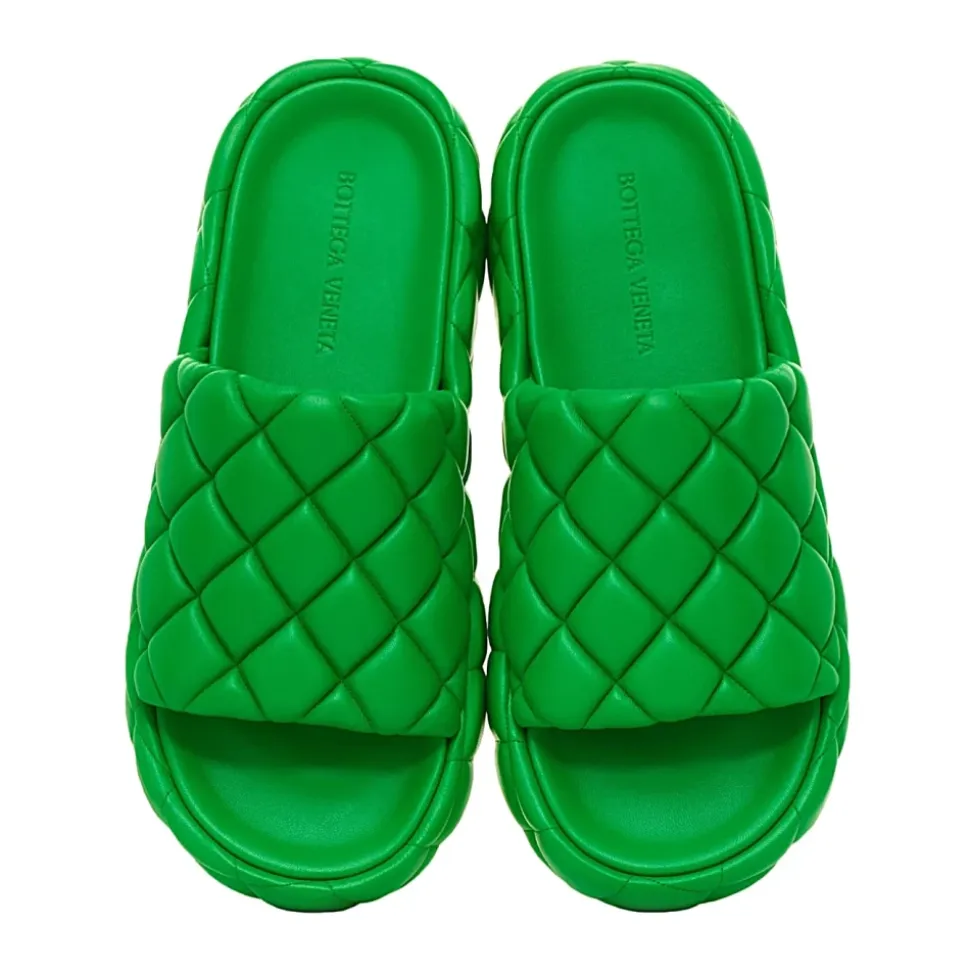 Stylish Sandals for Summer Outfits