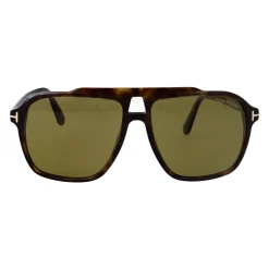 Stylish Sunglasses for a Sunny Day
