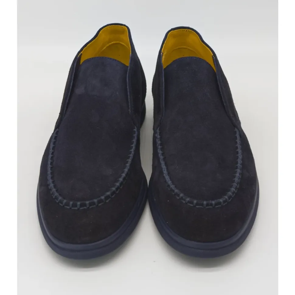 Suede Moccasin with Elastic