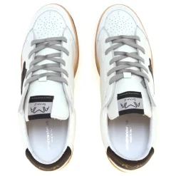 Sun Sneaker