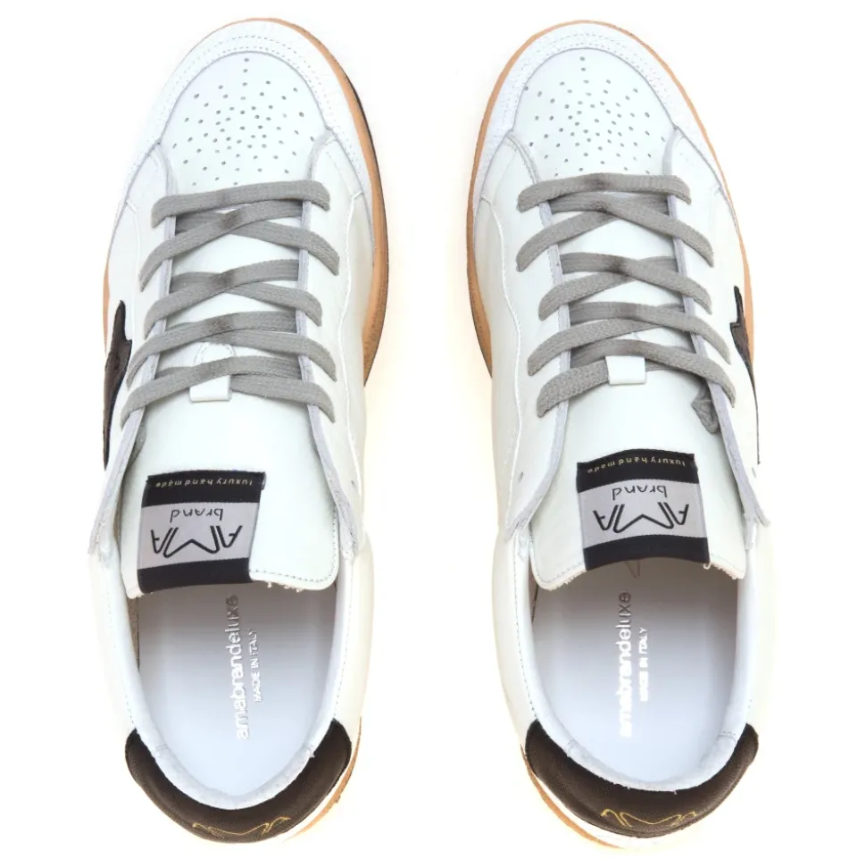 Sun Sneaker