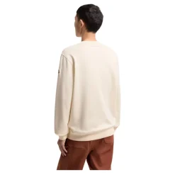Sweatshirts & Hoodies