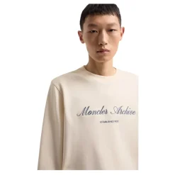 Sweatshirts & Hoodies